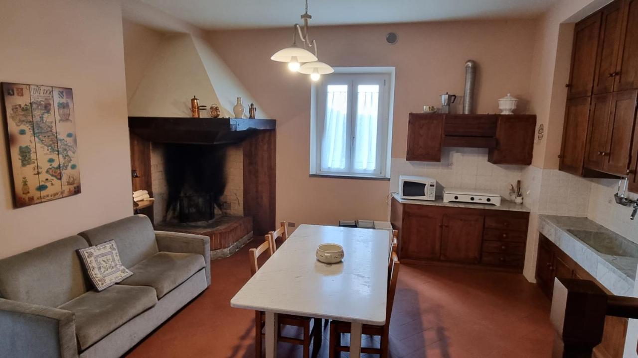 Agriturismo La Corte Pistoia Eksteriør billede